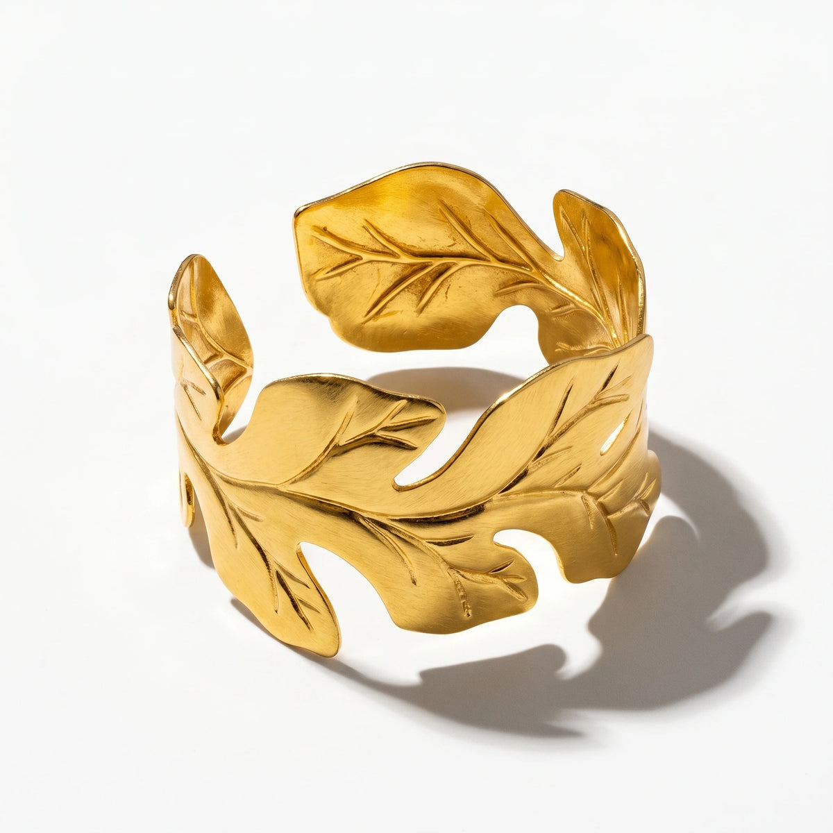 QIAOREN 18K Gold Polished Interconnected 3D Oak Leaf Wide Open Cuff Bracelet Stainless Steel Adjustable Stackable Autumn