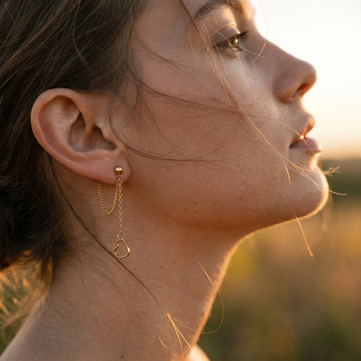 QIAOREN 11190 Minimalist Heart Stud Earrings with Chain Detail Gold Stainless Steel Fashion Earrings for Women