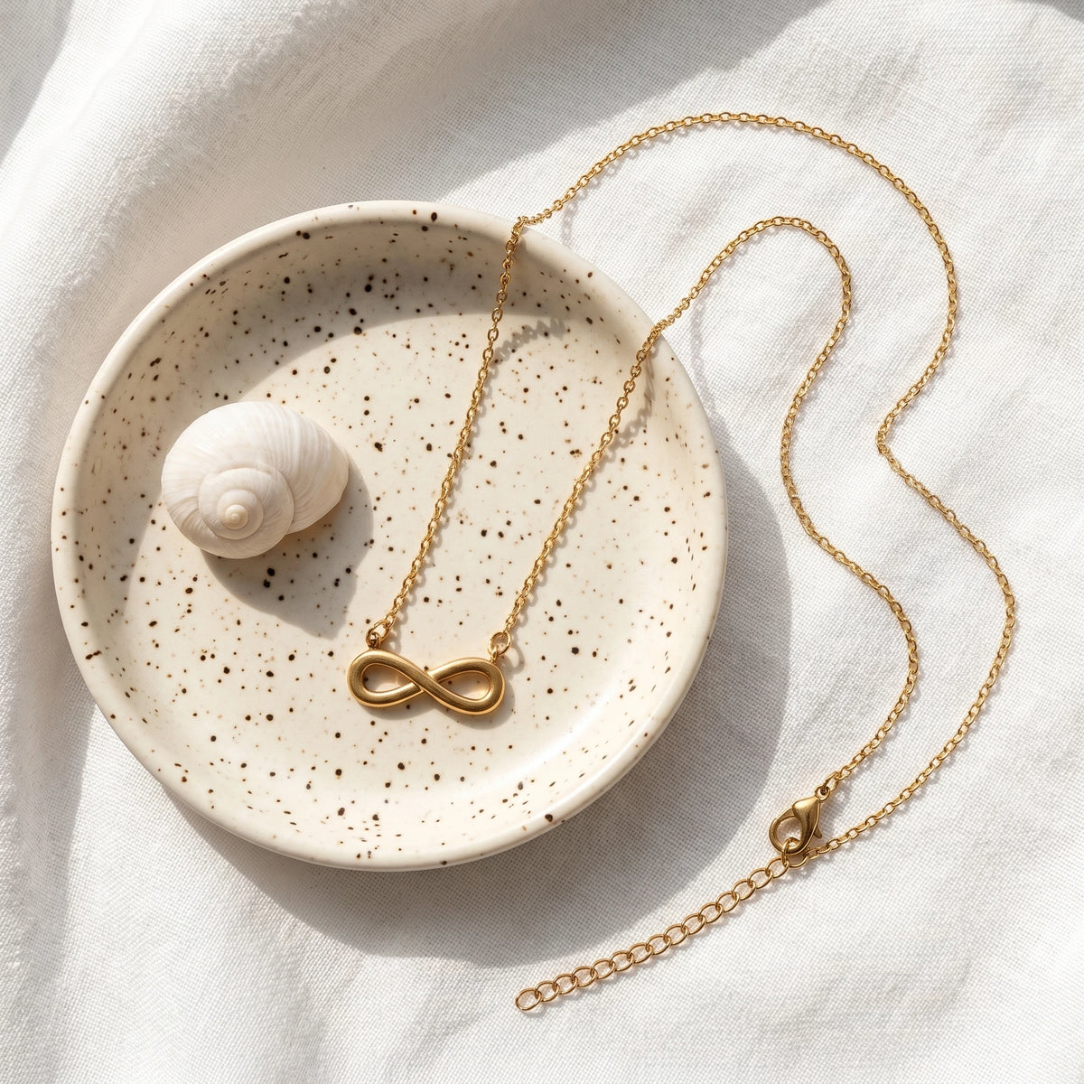 QIAOREN Dainty Infinity Pendant Necklace 18K Gold Plated Stainless Steel Cable Chain Tarnish Free Adjustable Layering Unisex