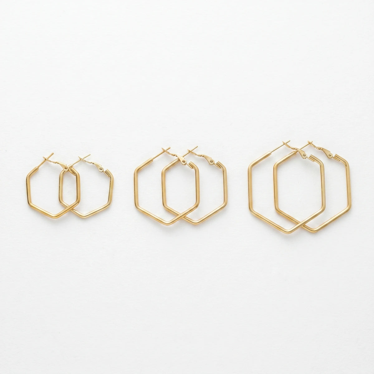 QIAOREN 12307 Gold Plated Hexagon Hoop Earrings for Women Stainless Steel Geometric Minimalist Fashion Jewelry
