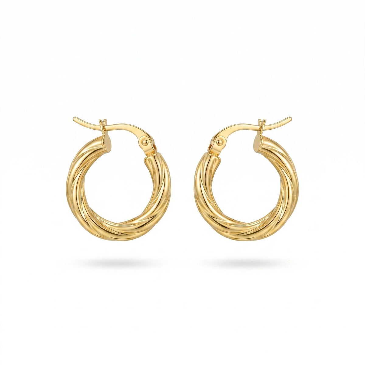 QIAOREN 12387 Twisted Texture Gold Huggie Hoop Earrings Waterproof Stainless Steel 18K PVD Plated Minimalist Daily Jewelry