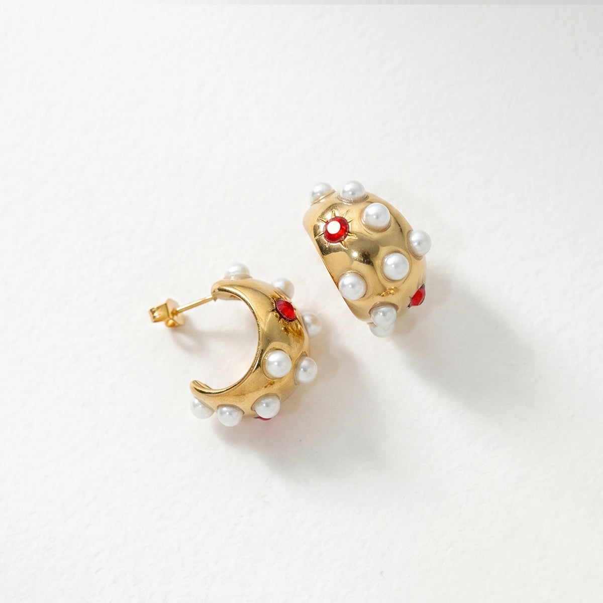 QIAOREN 12436Vintage Geometric 18K Gold Plated Stainless Steel Stud Earrings Red Starburst Chunky Hoops Women