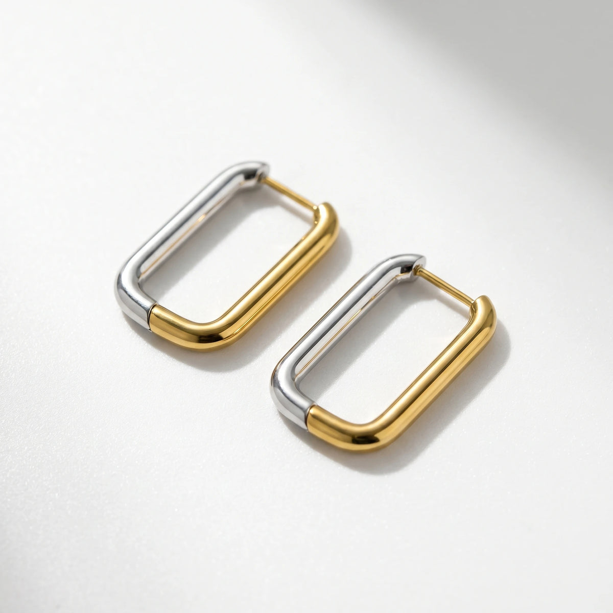 QIAOREN 12449  Elegant Quiet Luxury Two-Tone Geometric Frame Hoop Gold Silver Stainless Steel Statement Jewelry EU