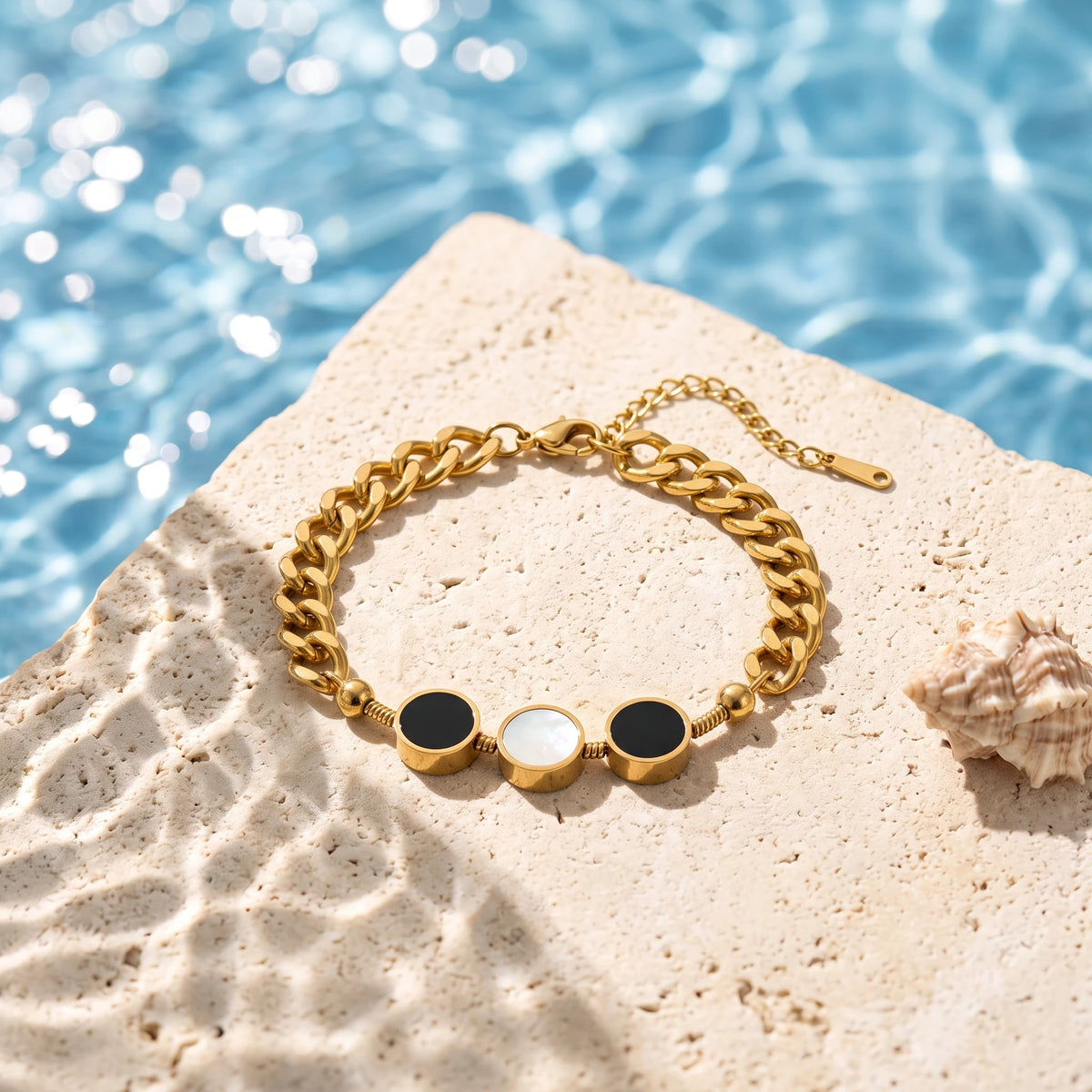 QIAOREN 13764 Thick Cuban Curb Chain Bracelet with Three Round Inlaid Charms,  Extender Lobster Clasp