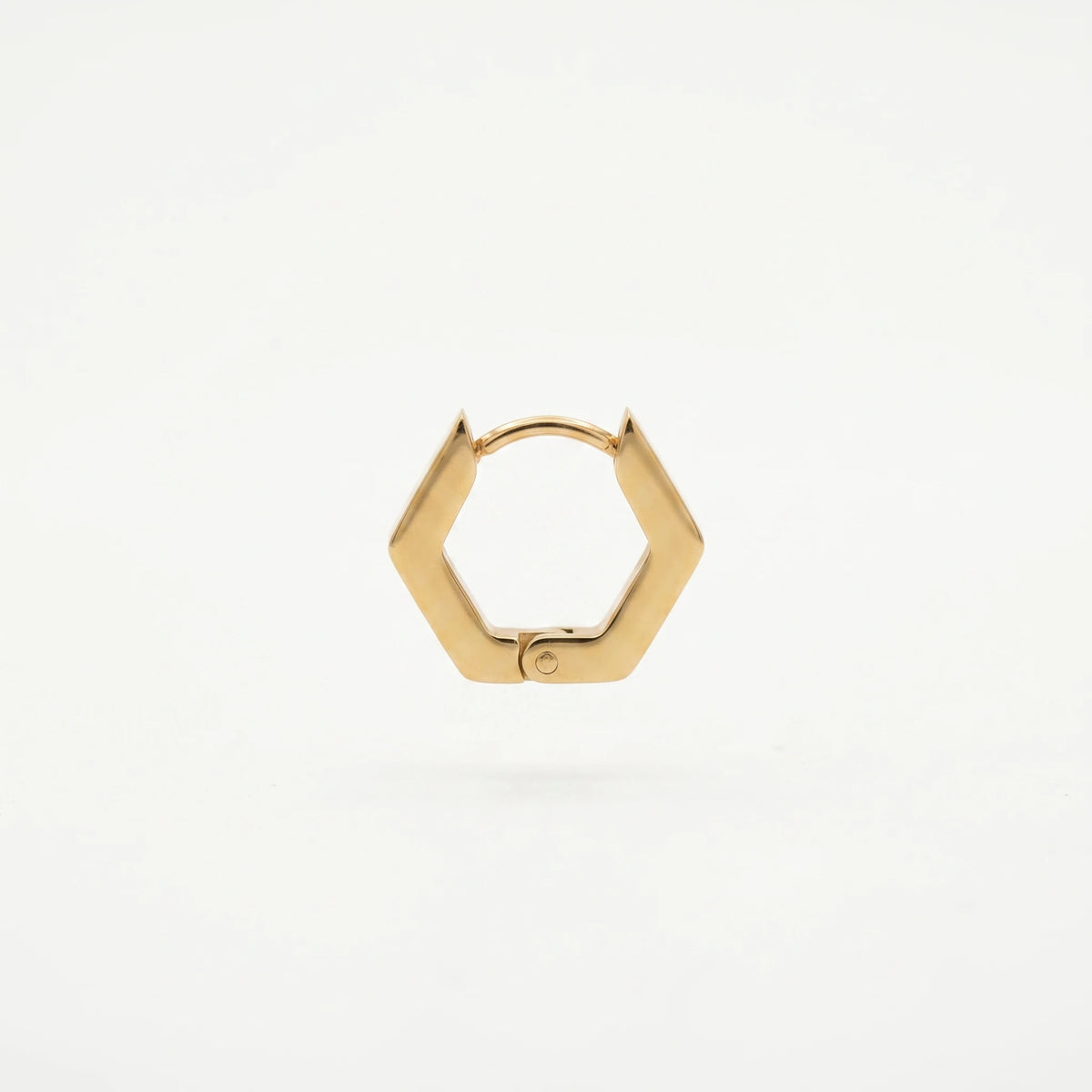 QIAOREN 12577 Dainty Geometric Hexagon Huggie Earrings 316L Stainless Steel No Fade Gold Plated Hoop Jewelry Gift for American