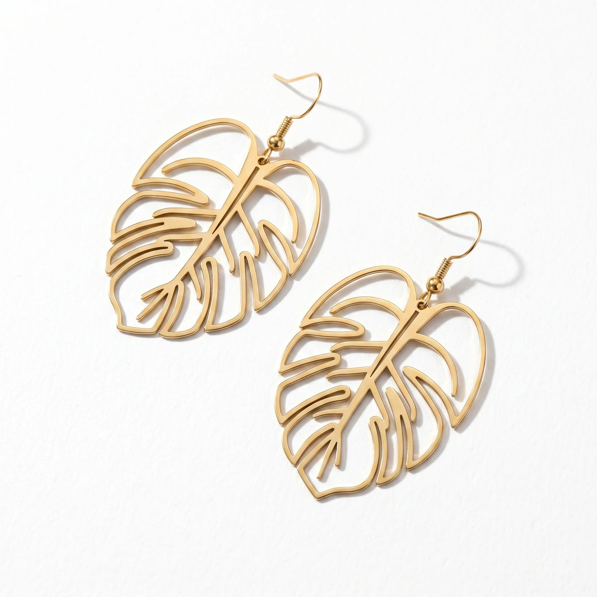 QIAOREN 10843 Trendy Tarnish Resistant Stainless Steel Tropical Leaf and Hoop Earrings 18K Gold Plated