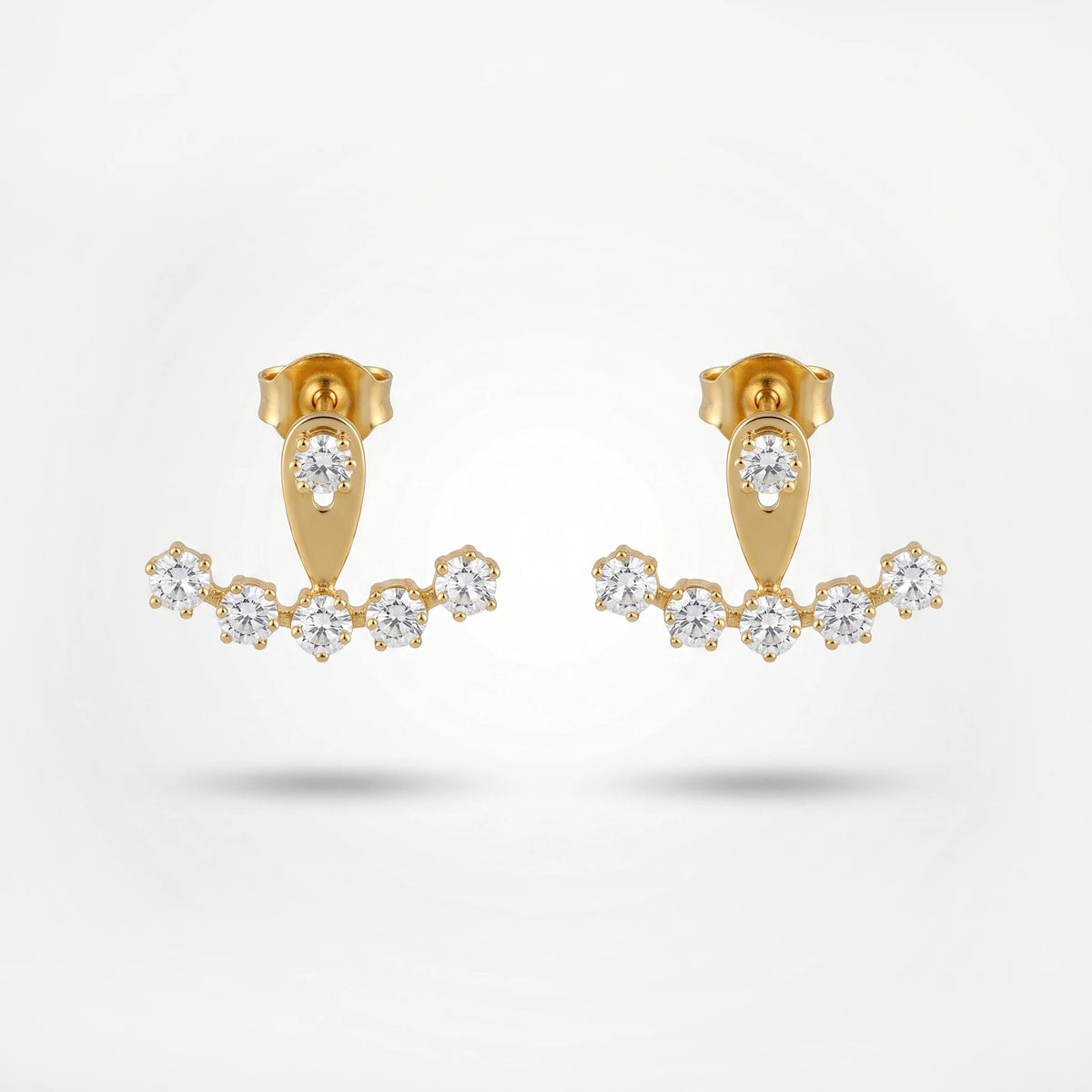 QIAOREN12315 Waterproof Tarnish Free Gold Stainless Steel Letter Shape Pointy Shield Stud Curved Crown Party Jewelry EU
