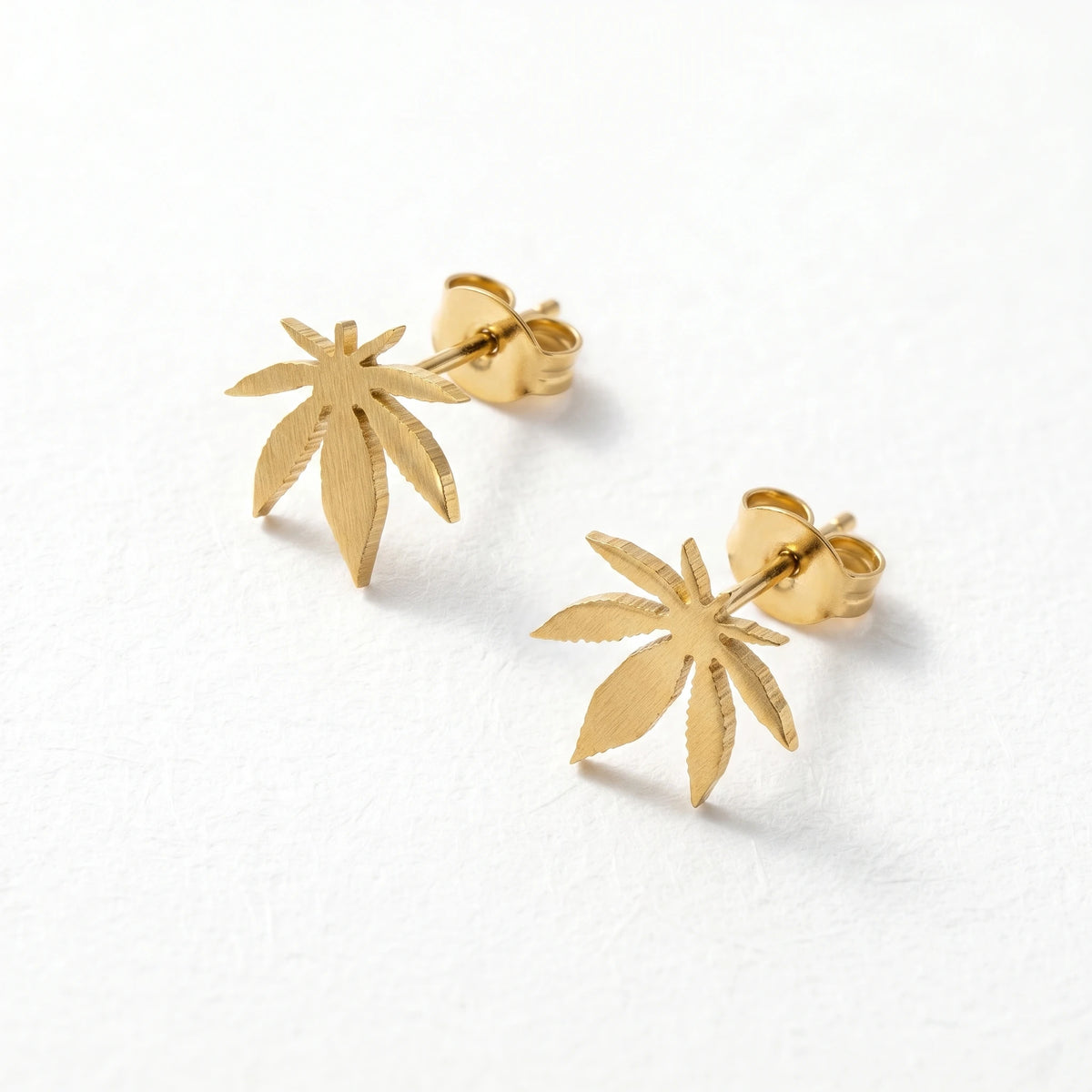 QIAOREN 10967 18K Gold Plated  Leaf Stud Earrings, Stainless Steel Boho Statement Jewelry