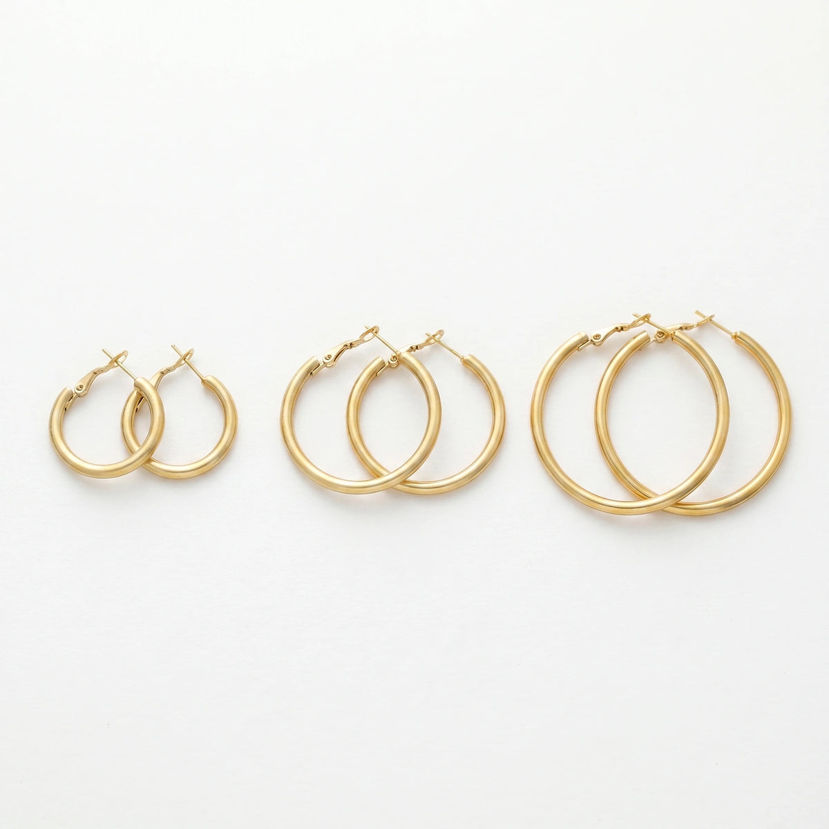 QIAOREN 13203 Gold Plated Tube Hoop Earrings for Women Stainless Steel Polished Round Minimalist Fashion Jewelry