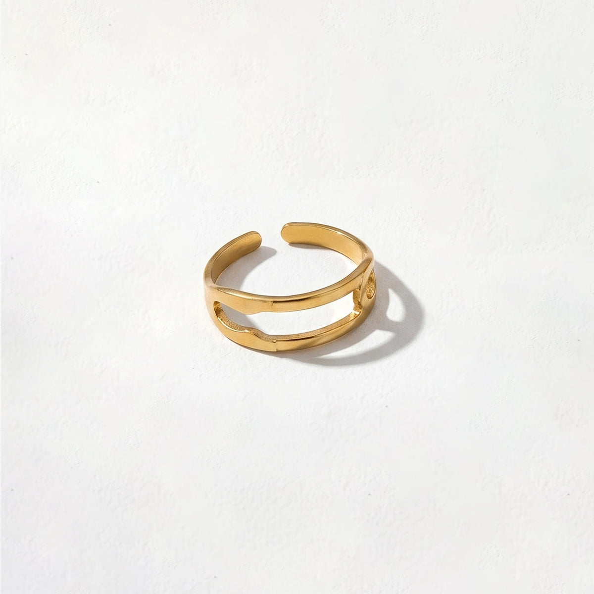 QIAOREN 5Pcs 18K Gold Plated Stainless Steel Adjustable Open Ring Set Spiral Wave Stackable Statement Rings for Women