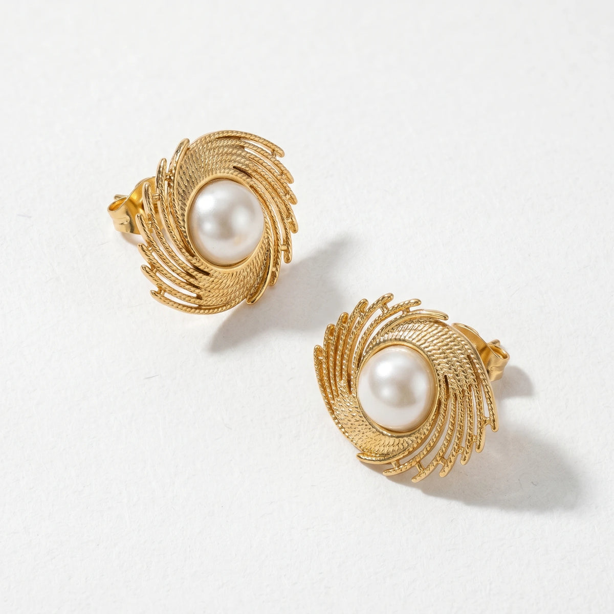 QIAOREN 12261 Elegant Baroque Pearl Galaxy Swirl Earrings Gold Stainless Steel Etched Openwork Studs Statement Jewelry Gift EU
