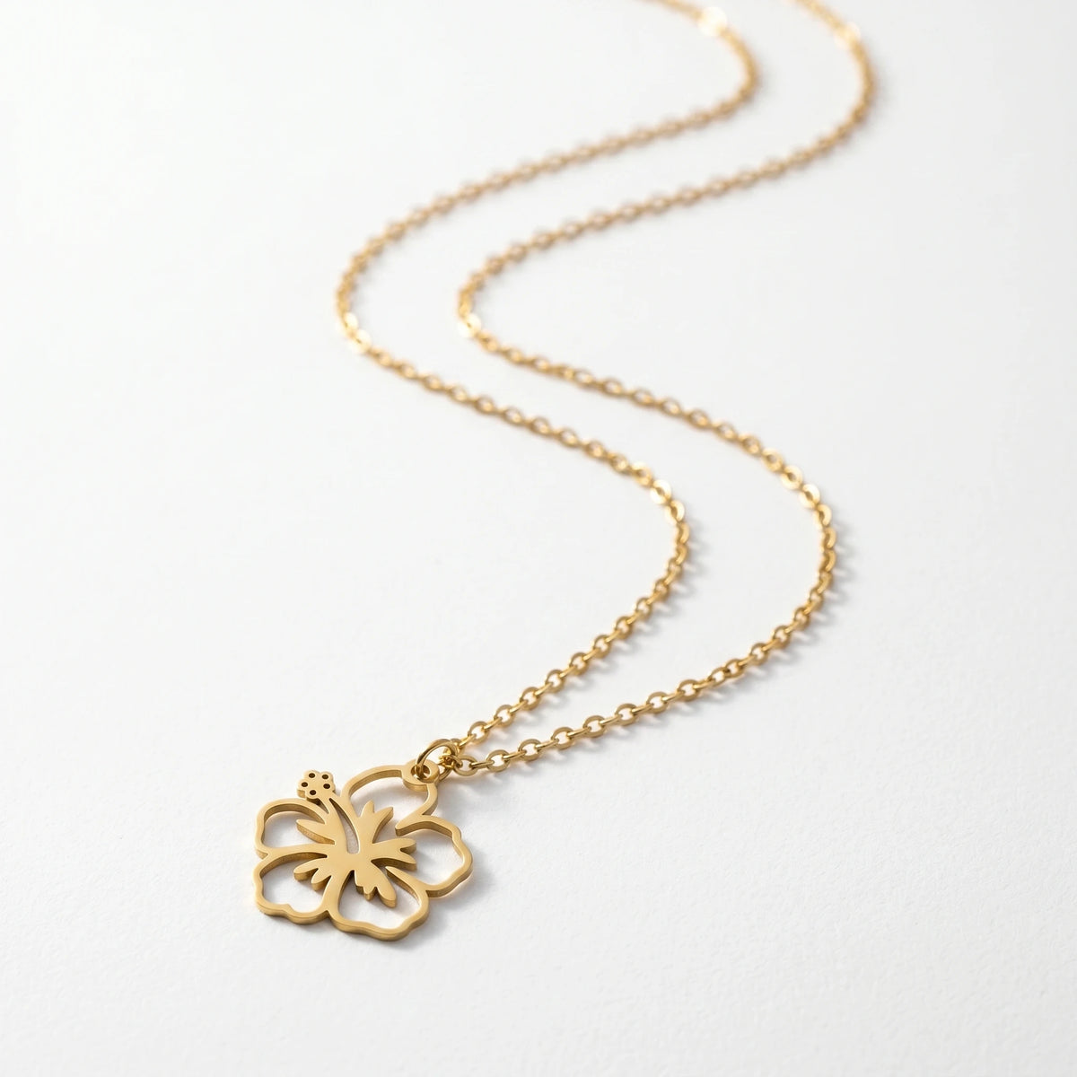 QIAOREN 11723 Wholesale Cutout  Floral Necklace Stainless Steel Gold Plated Beach Jewelry for EU USA Accessories Retailers