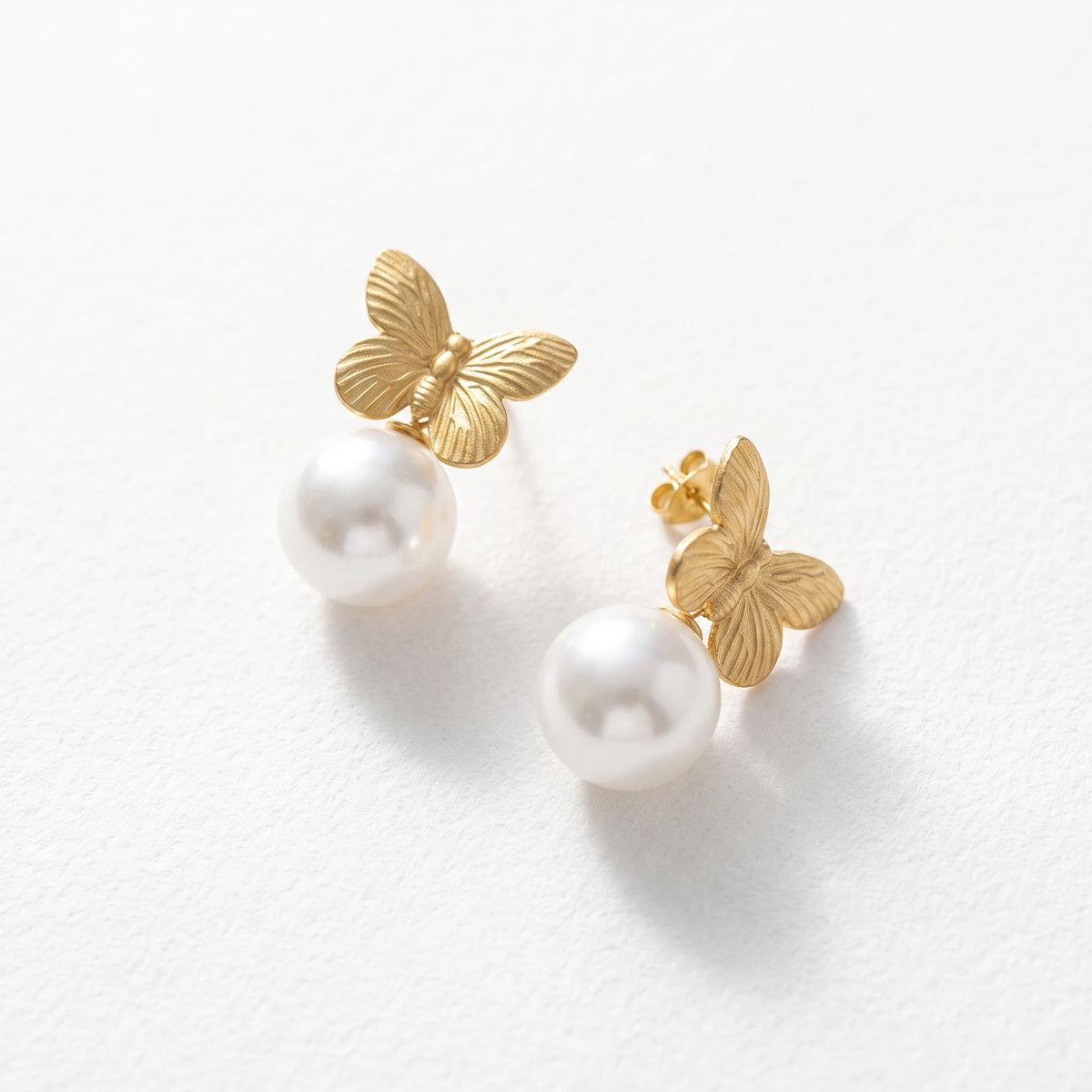 QIAOREN 13964 Stainless Steel Butterfly Pearl Earrings Gold Dangle Stud Earrings Dainty Jewelry Gift for Women
