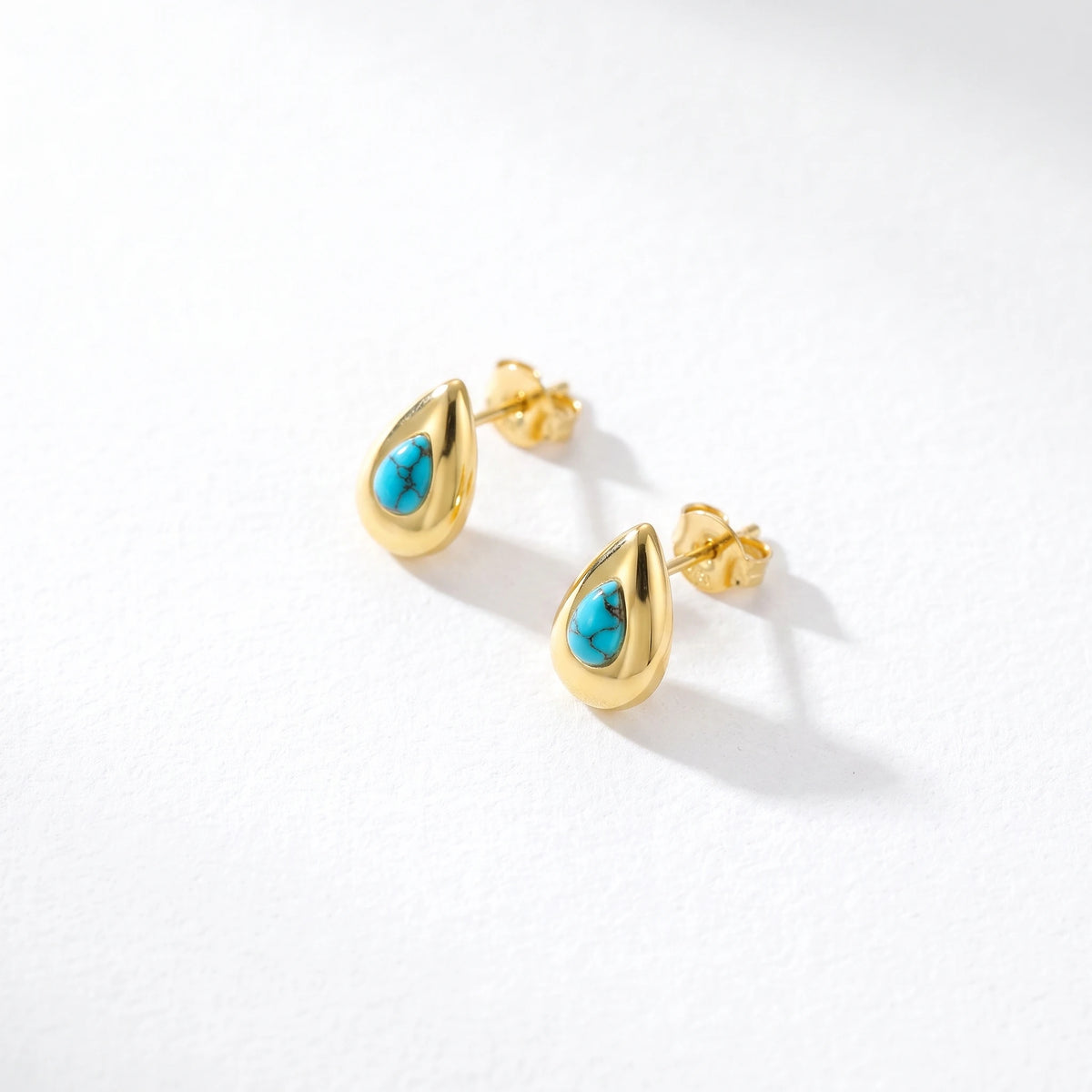 QIAOREN 13276 Gold Tone Hammered Teardrop Stud Earrings Inlaid Natural Turquoise Stone Water Drop Shape Clip Back Studs Bohemian