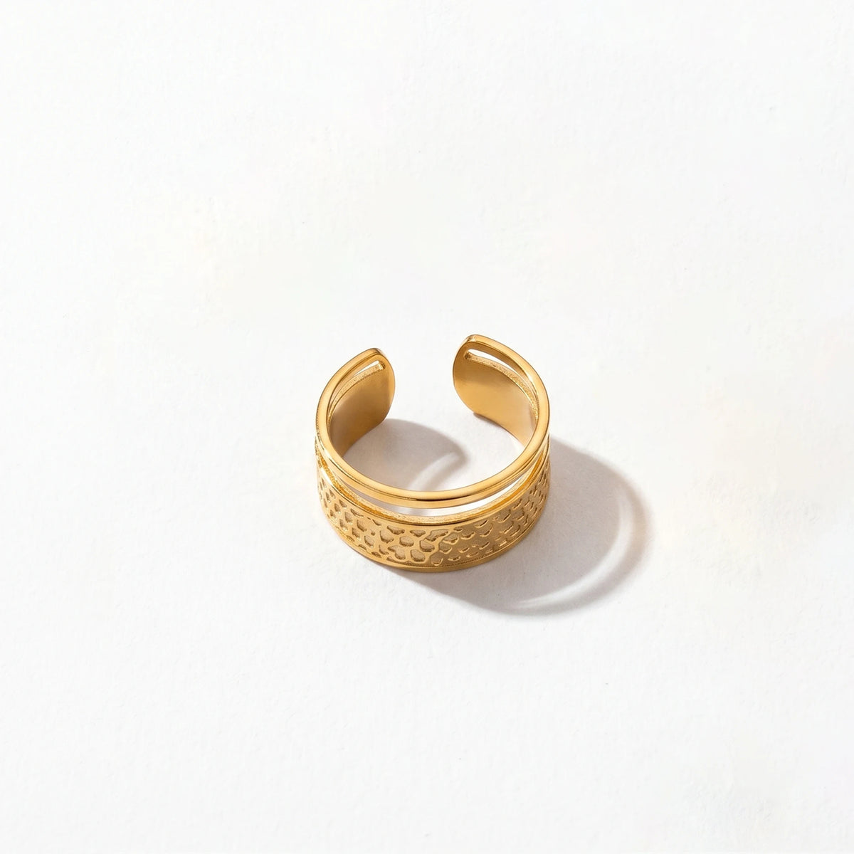 QIAOREN 10706 18K Gold Stainless Steel Adjustable Open Rings Braided Hammer Engraved Stackable Jewelry for Women